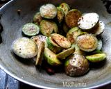 A picture of step 3 of Eggplant With Curd.
