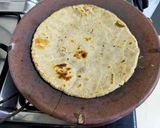 A picture of step 2 of Jowar Rotla.