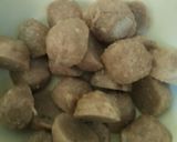 Foto langkah ke 1 dari resep Gongso Bakso (versi tanpa kuah).
