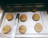 Foto langkah ke 7 dari resep Gluten Free Green Tea Cookies.