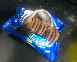A picture of step 1 of Oreo coffee shake.