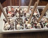 A picture of step 4 of Hot chocoholic on a stick.