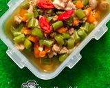 Foto langkah ke 6 dari resep Oseng Buncis Wortel Fillet Ayam.