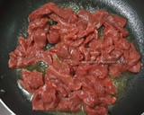 A picture of step 2 of Beef Stroganoff.