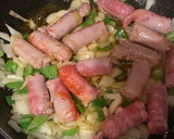Foto del paso 2 de la receta: Salchichas en salsa