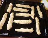 A picture of step 3 of Home made hot dog.