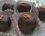A picture of step 1 of Chocolate ladoo.