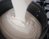 A picture of step 4 of Coconut cake.