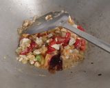 Foto langkah ke 3 dari resep 201. Brokoli Cah Telur Asin.