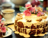Foto del paso 8 de la receta: Bizcocho Glaseado de Nueces y Café