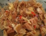 Foto langkah ke 3 dari resep Oseng Mandai (Kulit Cempedak).