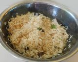 A picture of step 5 of Pilaf (Biriyani) with green veggies.