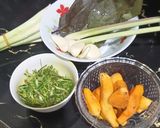 Foto langkah ke 3 dari resep Nasi Daun Jeruk Kuning Gurih.