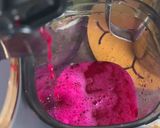Gambar langkah 2 resipi Jus Buah Naga.