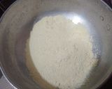 A picture of step 1 of Aloo toast.