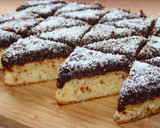 Csokis-kókuszos piskóta recept fázis 9 fotója