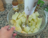 Foto del paso 2 de la receta: Gazpacho de melón con crujiente de jamón