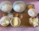 รูปขั้นตอนการทำที่ 1 ของ Cream cheese strawberry 🧁