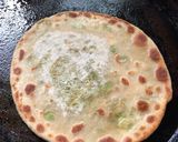 A picture of step 4 of Matar Paratha.