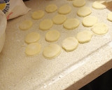 Foto del paso 3 de la receta: Alfajores de maicena