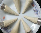 A picture of step 6 of Sweet chana dal cone.