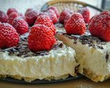 Fehércsokis, túrókrémes keksz"pite" recept fázis 5 fotója