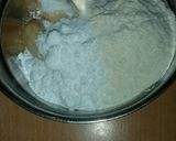 A picture of step 1 of Banana Saropuli.