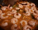 Foto del paso 4 de la receta: Curry laksa de calabaza con piña, espárragos y gambas