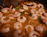 Foto del paso 4 de la receta: Curry laksa de calabaza con piña, espárragos y gambas