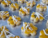 Foto langkah ke 6 dari resep Garlic Cheese Cookies.