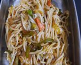 A picture of step 4 of Vegetable Chowmin.