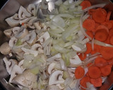 Foto del paso 1 de la receta: Estofado de pavo