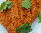 MUHAMMARA CZYLI BLISKOWSCHODNI DIP Z PIECZONEJ PAPRYKI IORZECHÓw krok przepisu 2 zdjęcie