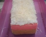 Foto langkah ke 3 dari resep Rainbow cake kukus.