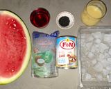 Foto langkah ke 1 dari resep Es Susu Semangka.