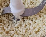 Foto del paso 3 de la receta: Pizza de coliflor 🍕 Pizza low carb 🍕 Pizza trampantojo 🍕 Colipizza saludable sin harina ni fécula