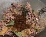 Foto langkah ke 2 dari resep Martabak telor isi daging kari.