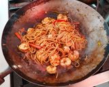 Foto del paso 3 de la receta: Pad thai de langostinos
