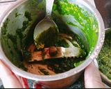 A picture of step 2 of Colourful chicken momo.