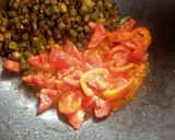 A picture of step 1 of Bhindi fry.