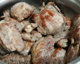 Foto del paso 4 de la receta: Carrillada ibérica con patatas fritas puente