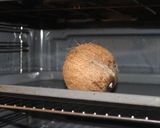 Foto del paso 4 de la receta: Cómo abrir un coco maduro
