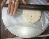 A picture of step 5 of Sooji Veggie mini squares.