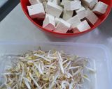Foto langkah ke 1 dari resep Tumis Tauge Tahu Kecap Enak Gurih.