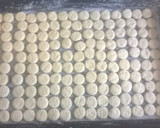 Foto del paso 3 de la receta: Bizcochitos de grasa