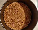 A picture of step 4 of No-Bake Cheesecake.