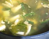 Foto langkah ke 2 dari resep Sayur Asem Praktis Bumbu Instan ✅.
