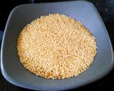 Hình bước làm 3 của món Kẹo chuối