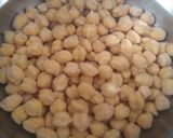 A picture of step 1 of Jowar Millet Vegetable Paratha.