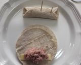 A picture of step 2 of Tuna Flautas.
